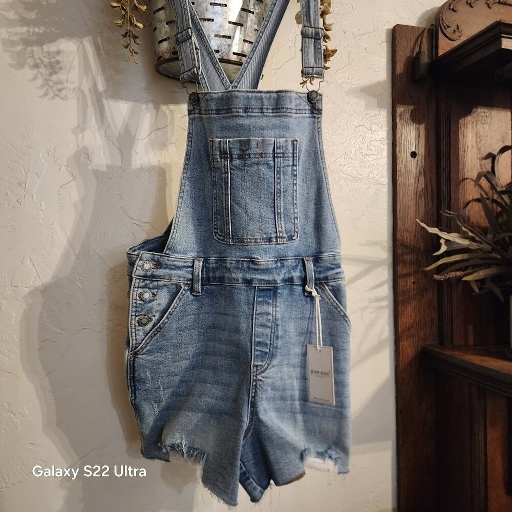 Judy blue distressed bib overalls NWT size xl